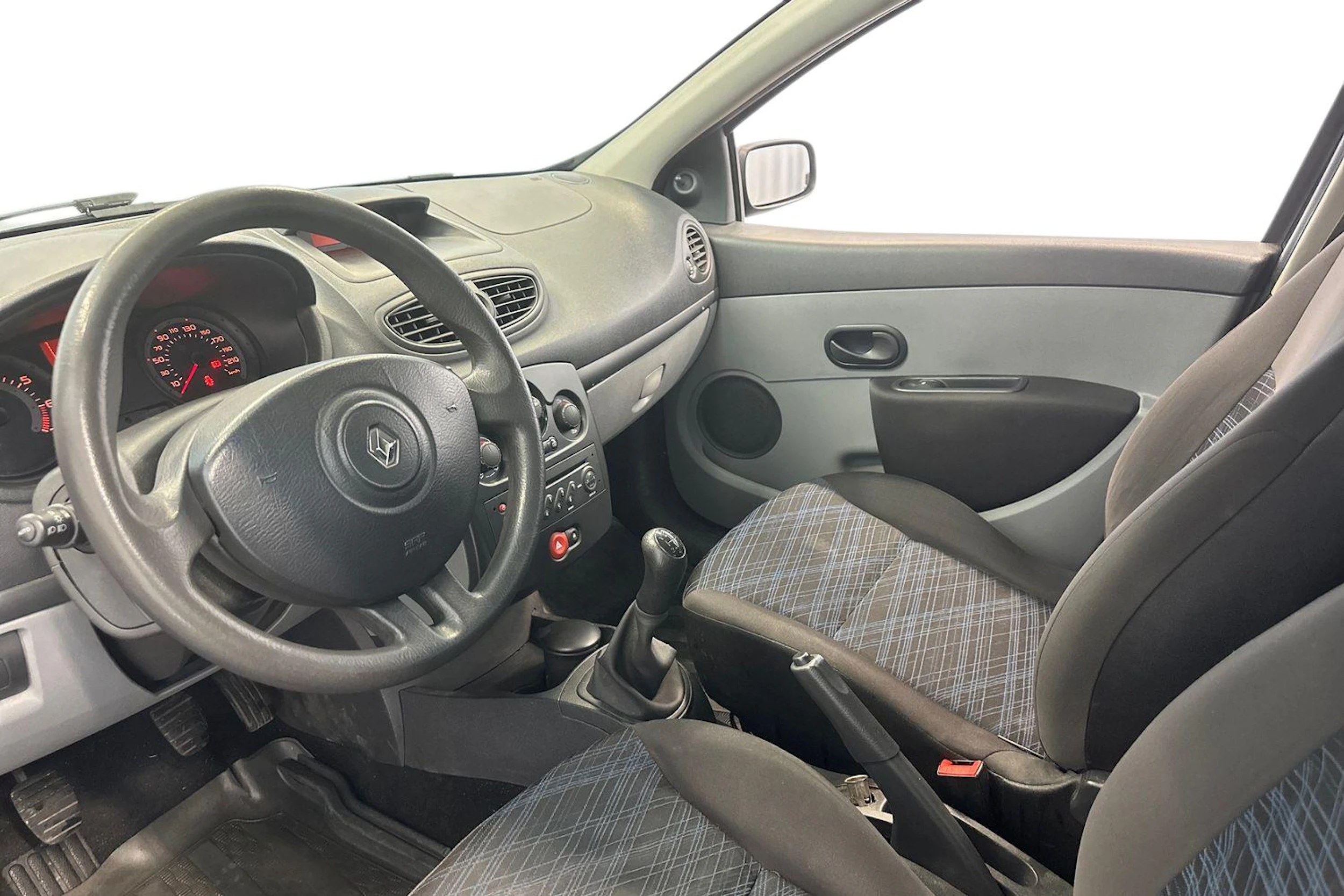 sininen Renault Clio 2006 kuva 9.