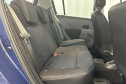 sininen Renault Clio 2006 kuva 13.