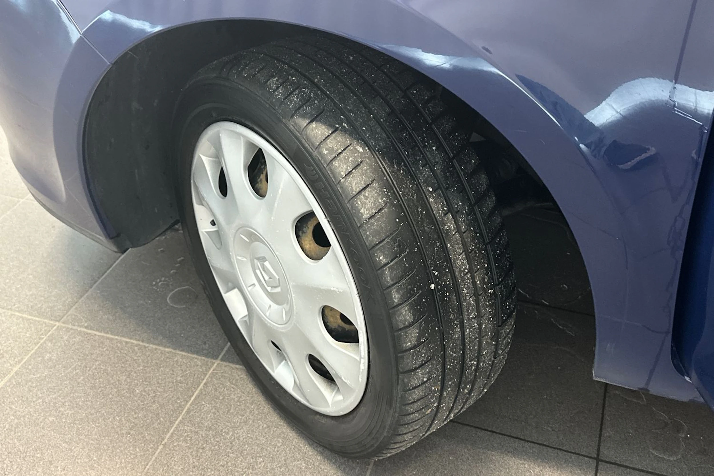 sininen Renault Clio 2006 kuva 26.