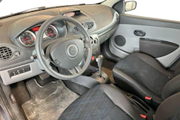 sininen Renault Clio 2006 kuva 3.