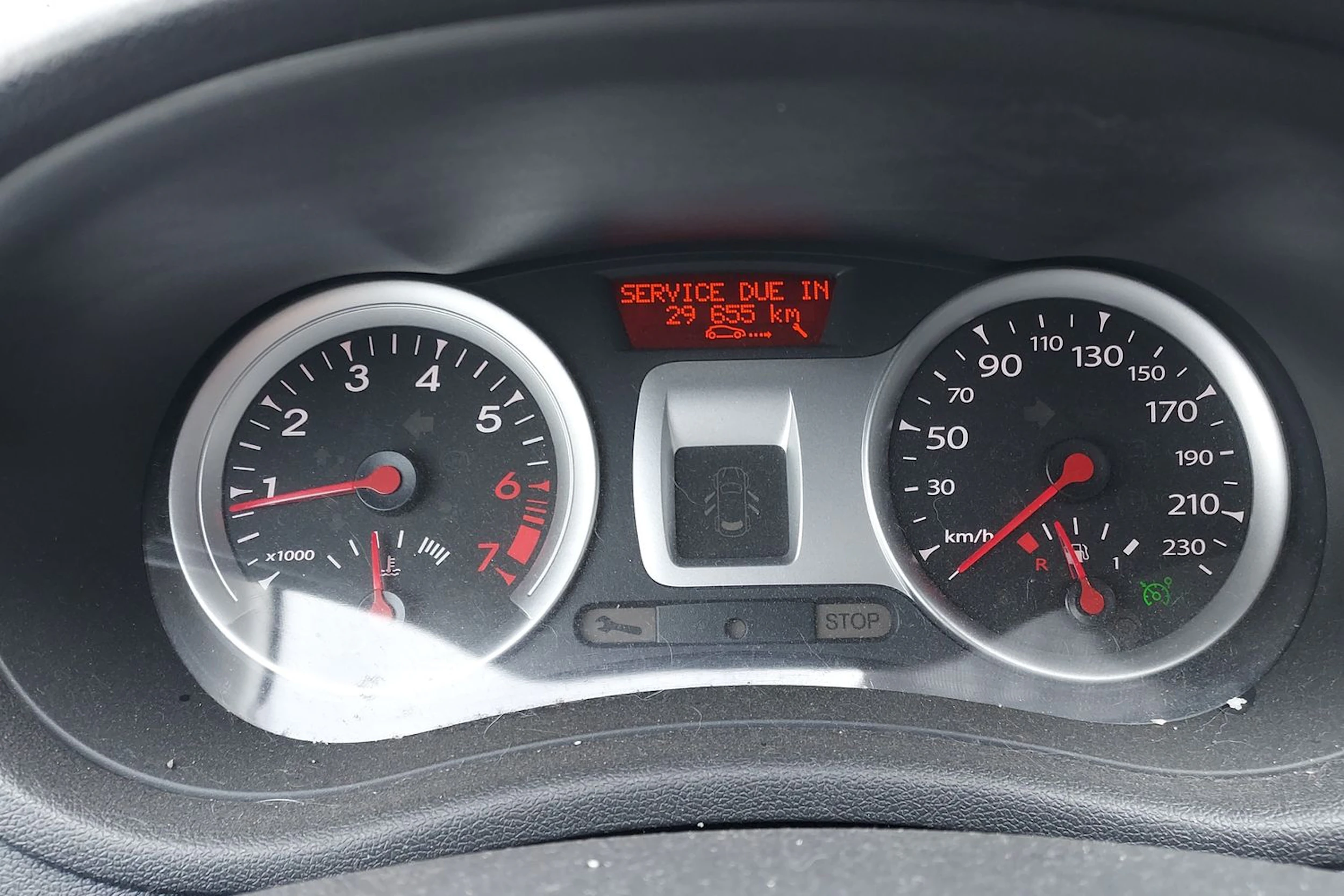 musta Renault Clio 2012 kuva 4.