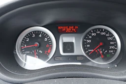 musta Renault Clio 2012 kuva 4.