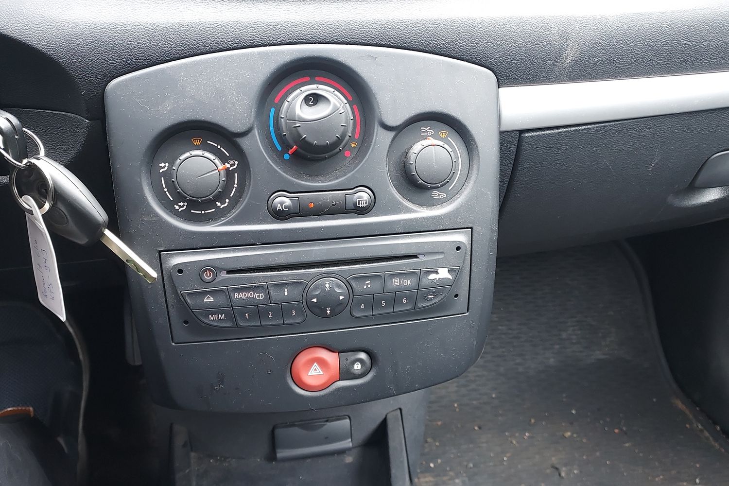 Renault Clio 2012, kuva 5/9