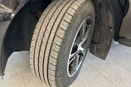 Musta Renault CLIO 2014 kuva 11.