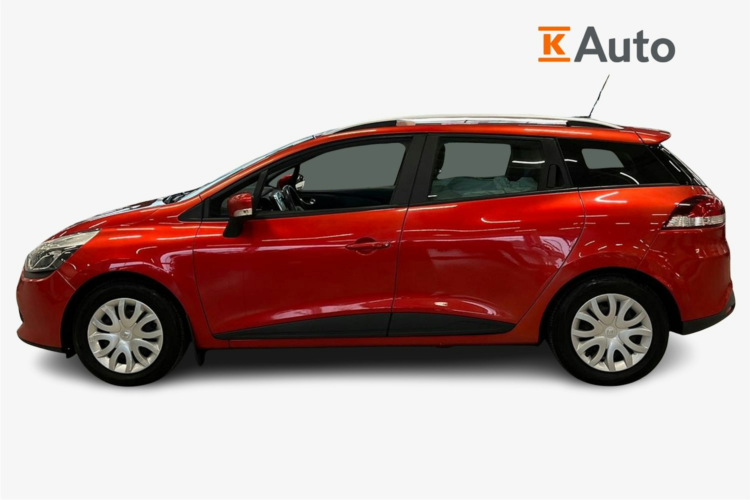 punainen Renault Clio 2015 kuva 6.