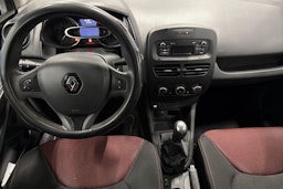 valkoinen Renault Clio 2015 kuva 9.