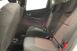 valkoinen Renault Clio 2015 kuva 10.