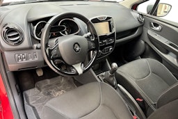 punainen Renault Clio 2015 kuva 7.