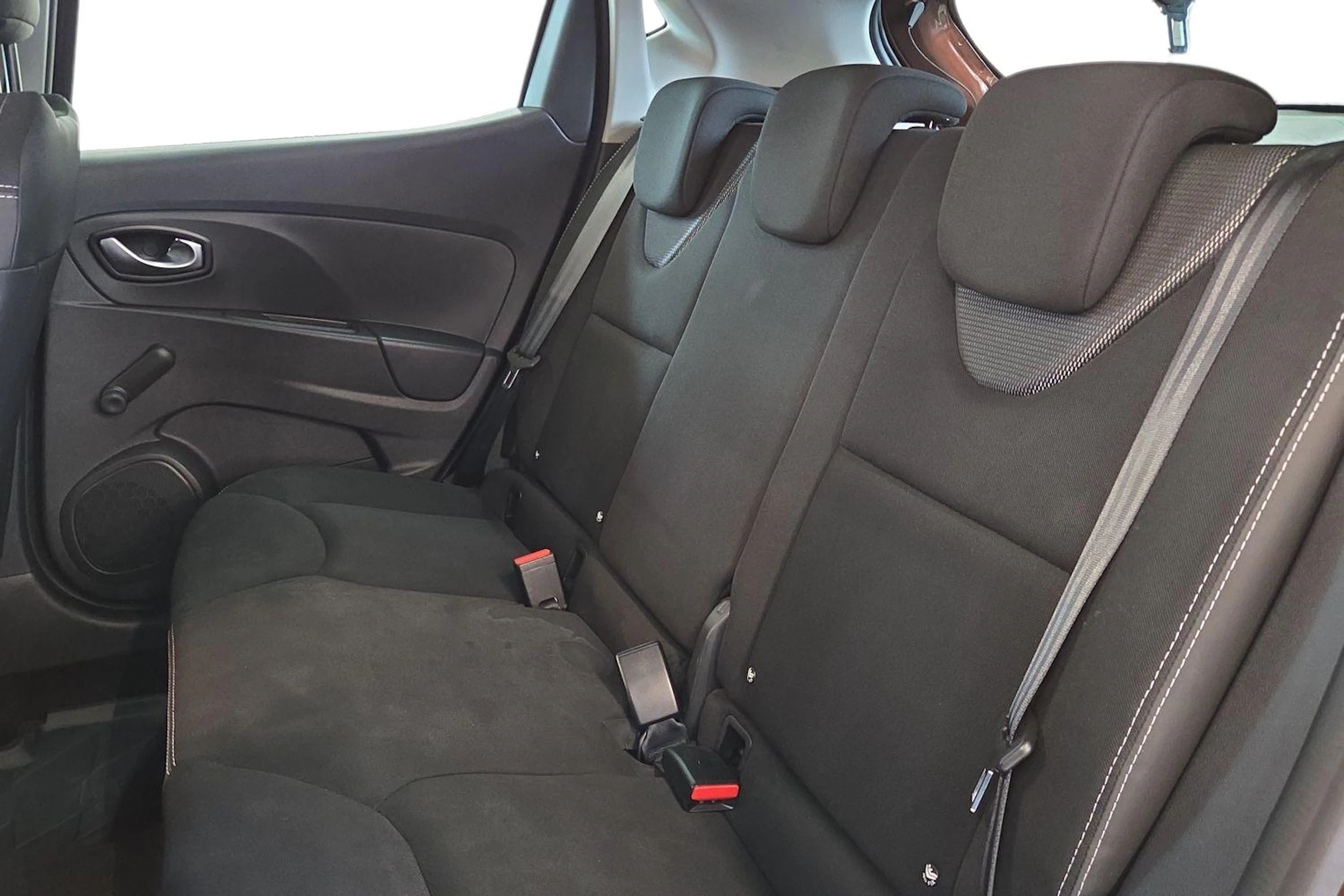 Ruskea (beige) Renault CLIO 2016 kuva 8.