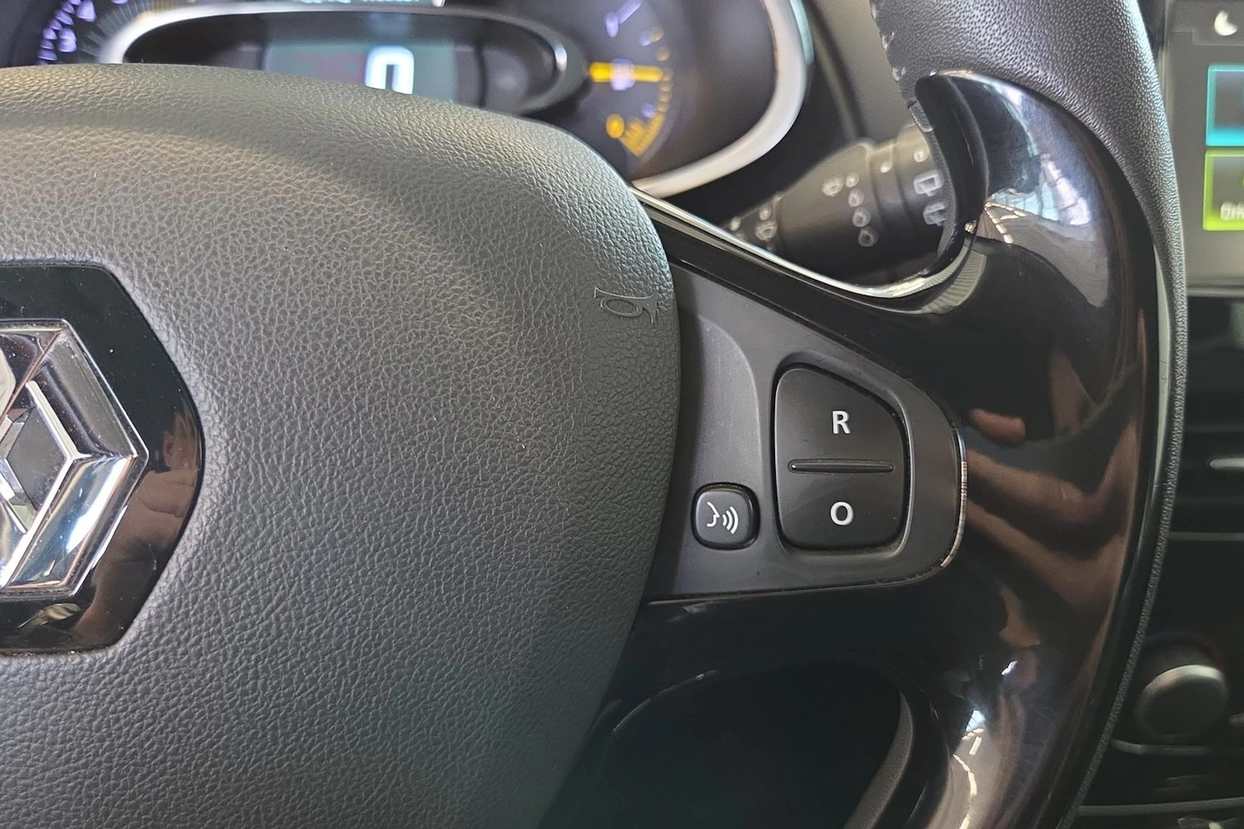 Ruskea (beige) Renault CLIO 2016 kuva 14.