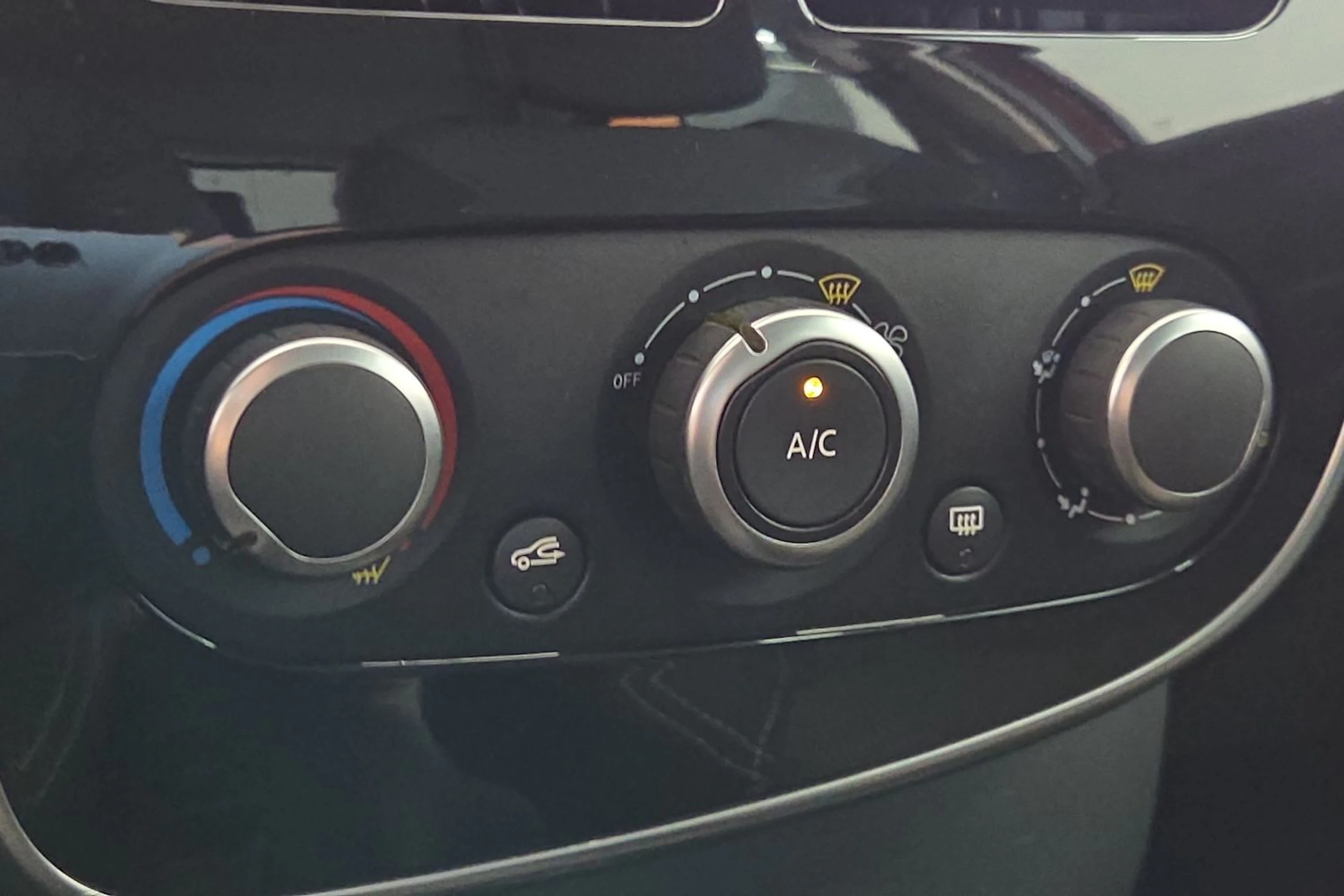 Ruskea (beige) Renault CLIO 2016 kuva 17.