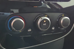 Ruskea (beige) Renault CLIO 2016 kuva 17.