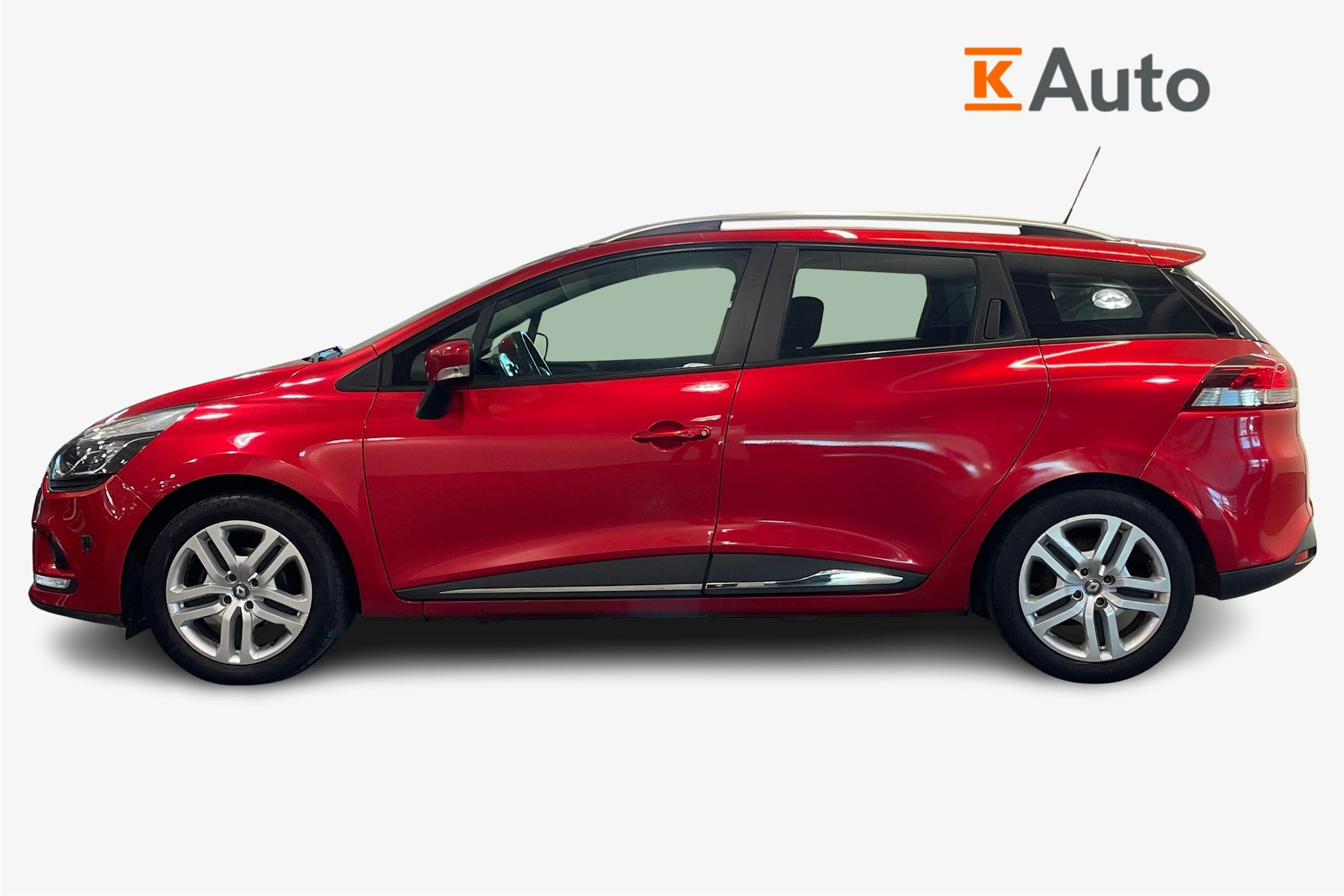 punainen Renault Clio 2017 kuva 5.