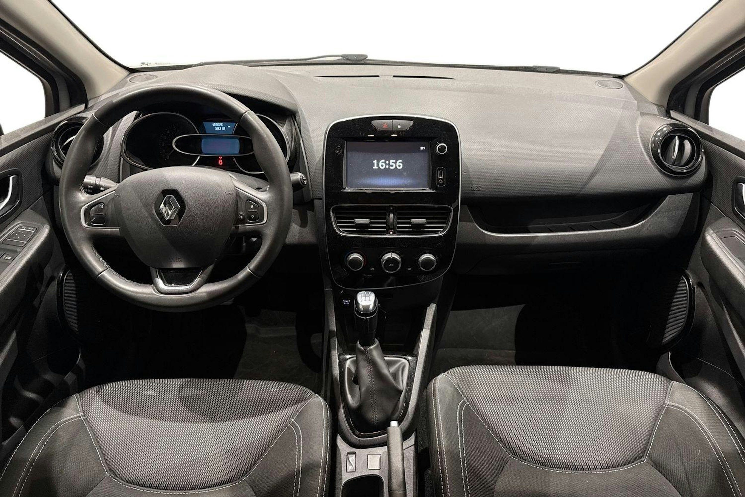 harmaa Renault Clio 2017 kuva 9.