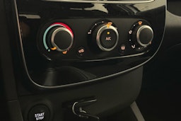 harmaa Renault Clio 2017 kuva 21.