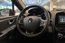 Punainen Renault CLIO 2017 kuva 14.