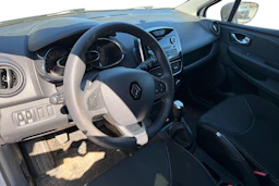valkoinen Renault Clio 2017 kuva 3.