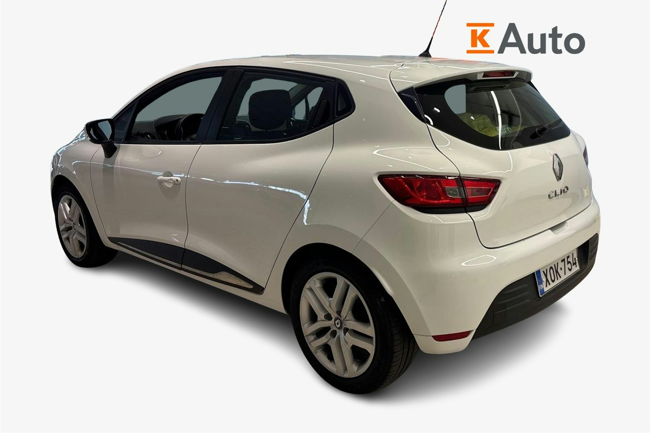 Valkoinen Renault CLIO 2017 kuva 2.