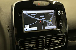 valkoinen Renault Clio 2018 kuva 25.