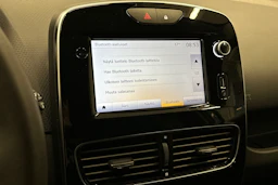 valkoinen Renault Clio 2018 kuva 26.