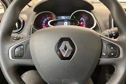 valkoinen Renault Clio 2018 kuva 16.