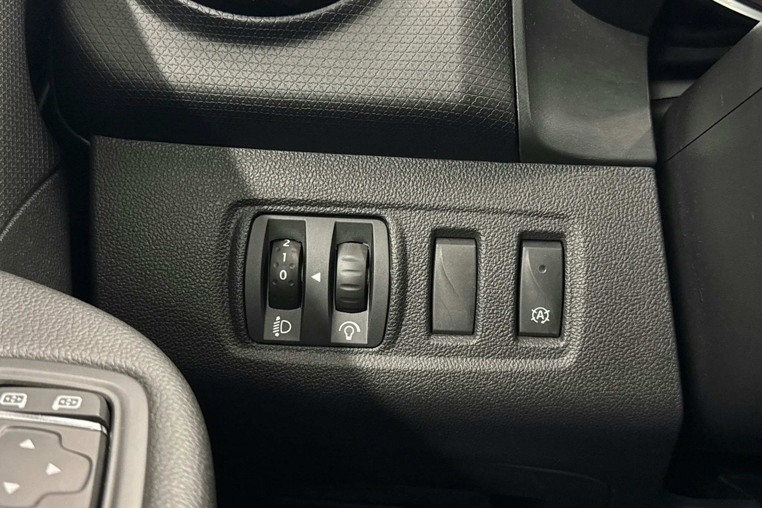 harmaa Renault Clio 2018 kuva 20.