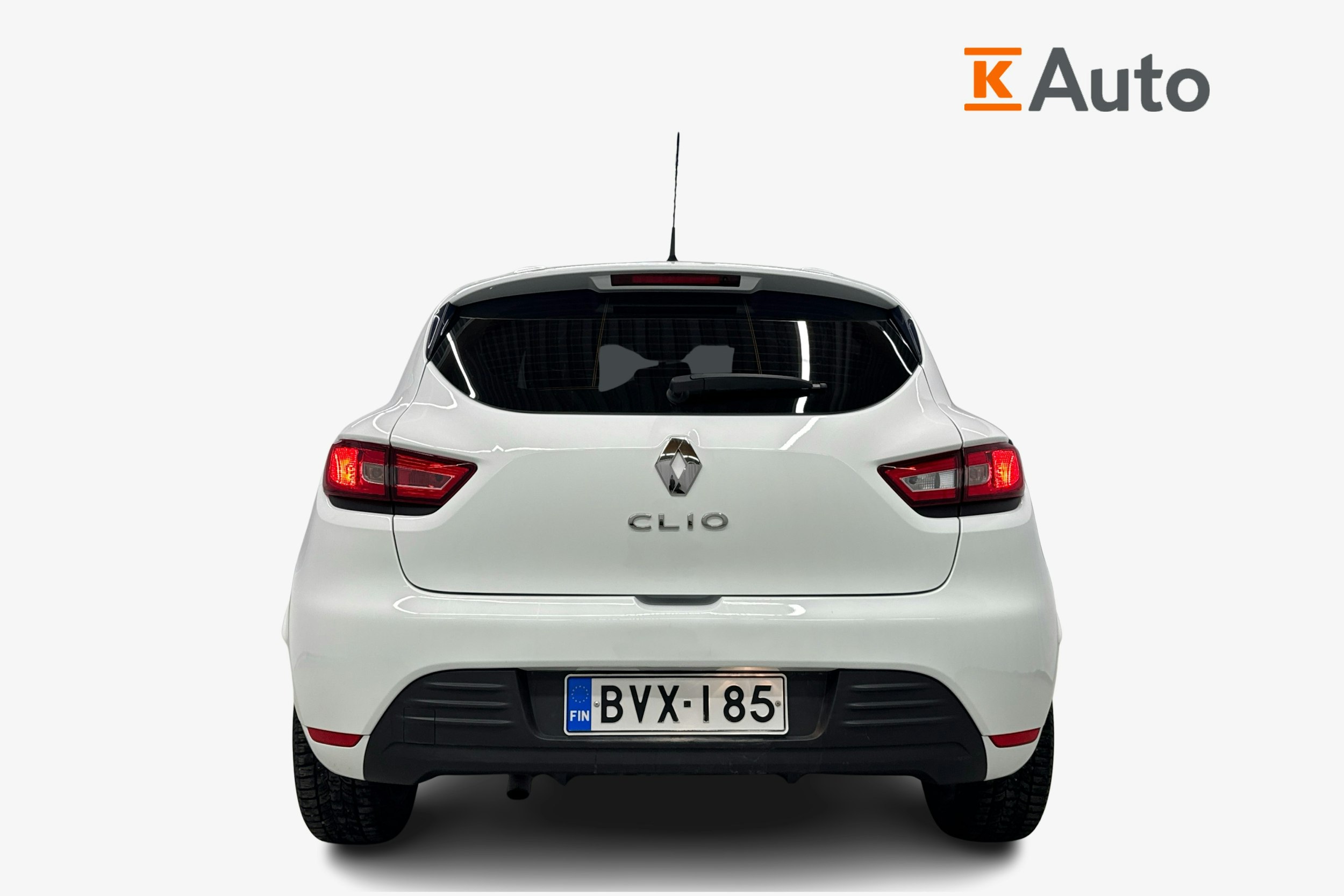 valkoinen Renault Clio 2019 kuva 3.