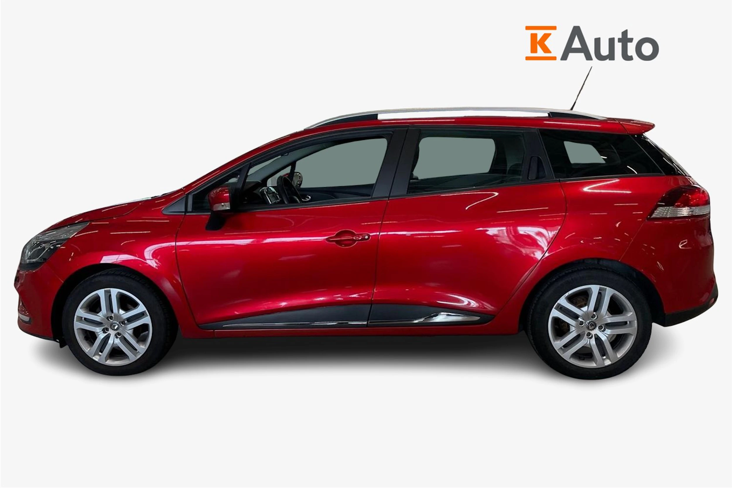 punainen Renault Clio 2019 kuva 5.