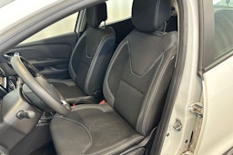 valkoinen Renault Clio 2019 kuva 17.