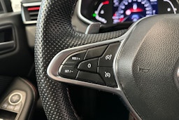 musta Renault Clio 2020 kuva 17.