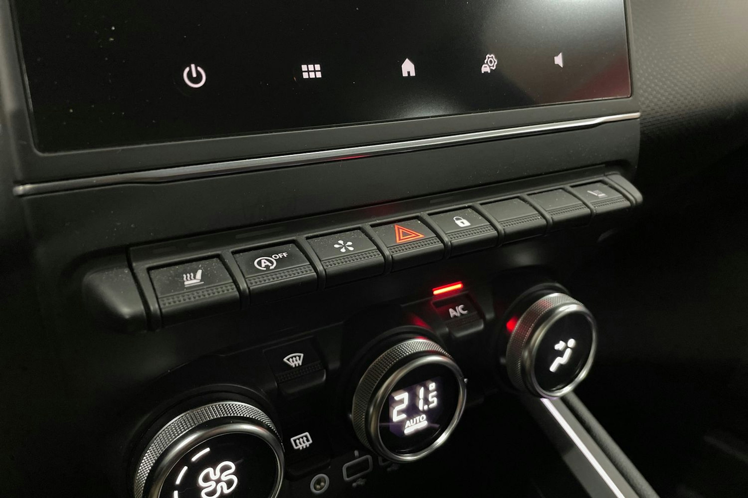 met. sininen Renault Clio 2020 kuva 19.
