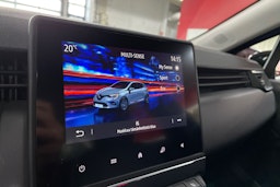 met. sininen Renault Clio 2020 kuva 20.