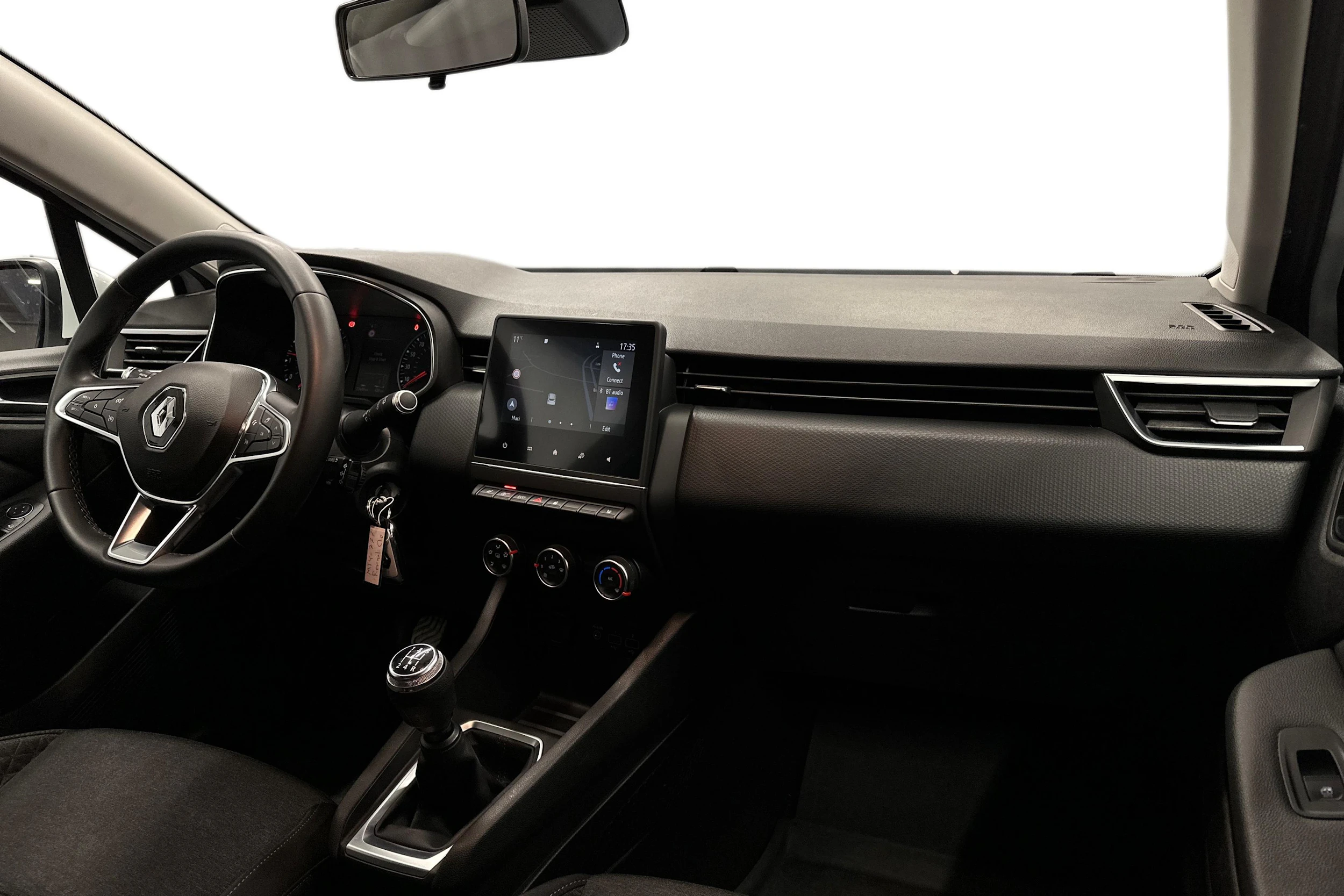 valkoinen Renault Clio 2020 kuva 7.