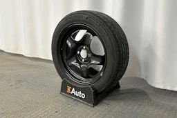 valkoinen Renault Clio 2020 kuva 10.