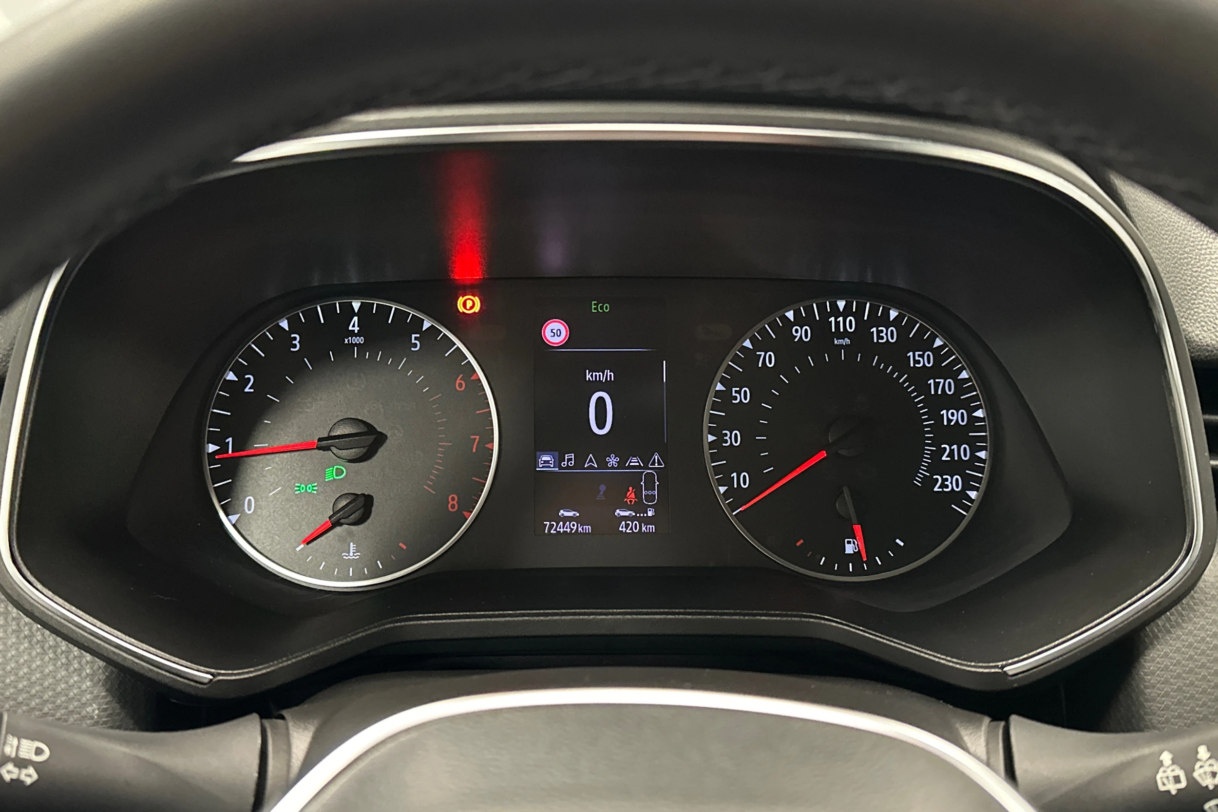 valkoinen Renault Clio 2020 kuva 17.