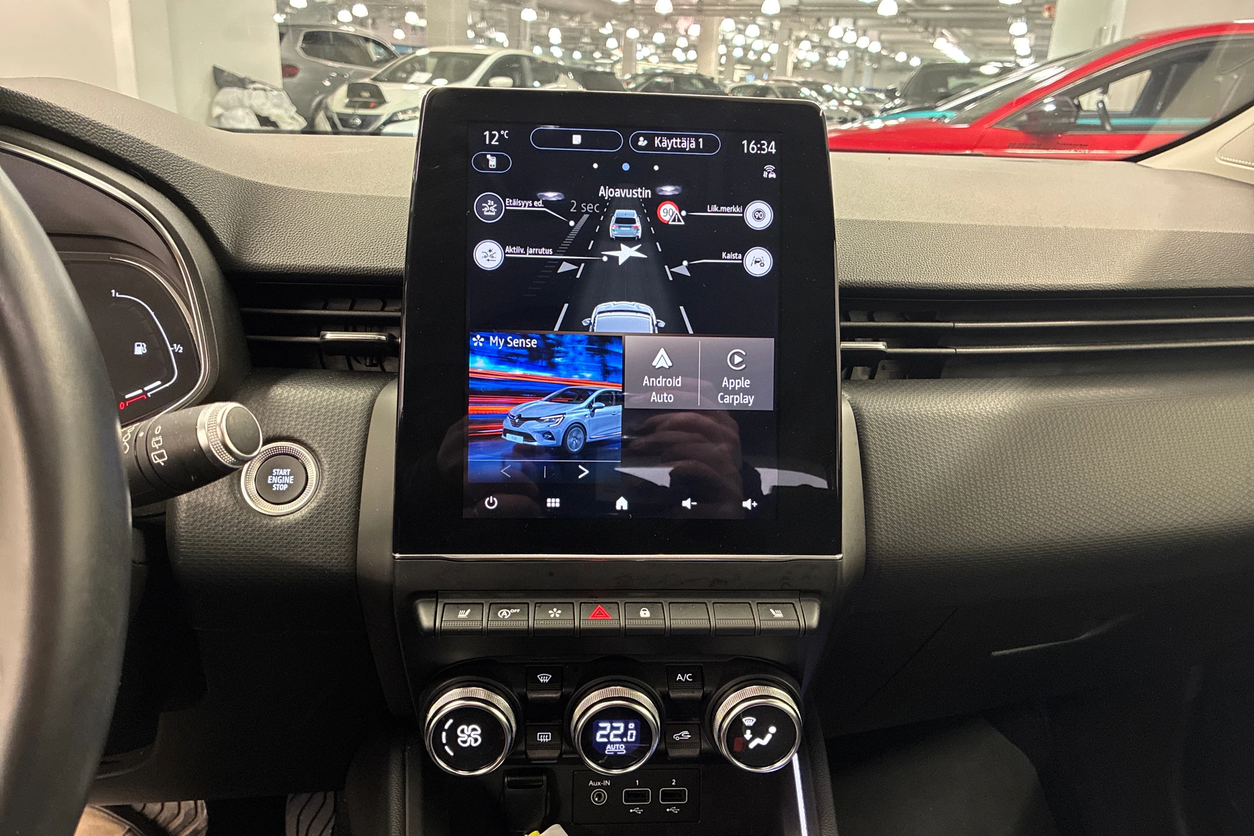 Musta Renault CLIO 2021 kuva 11.