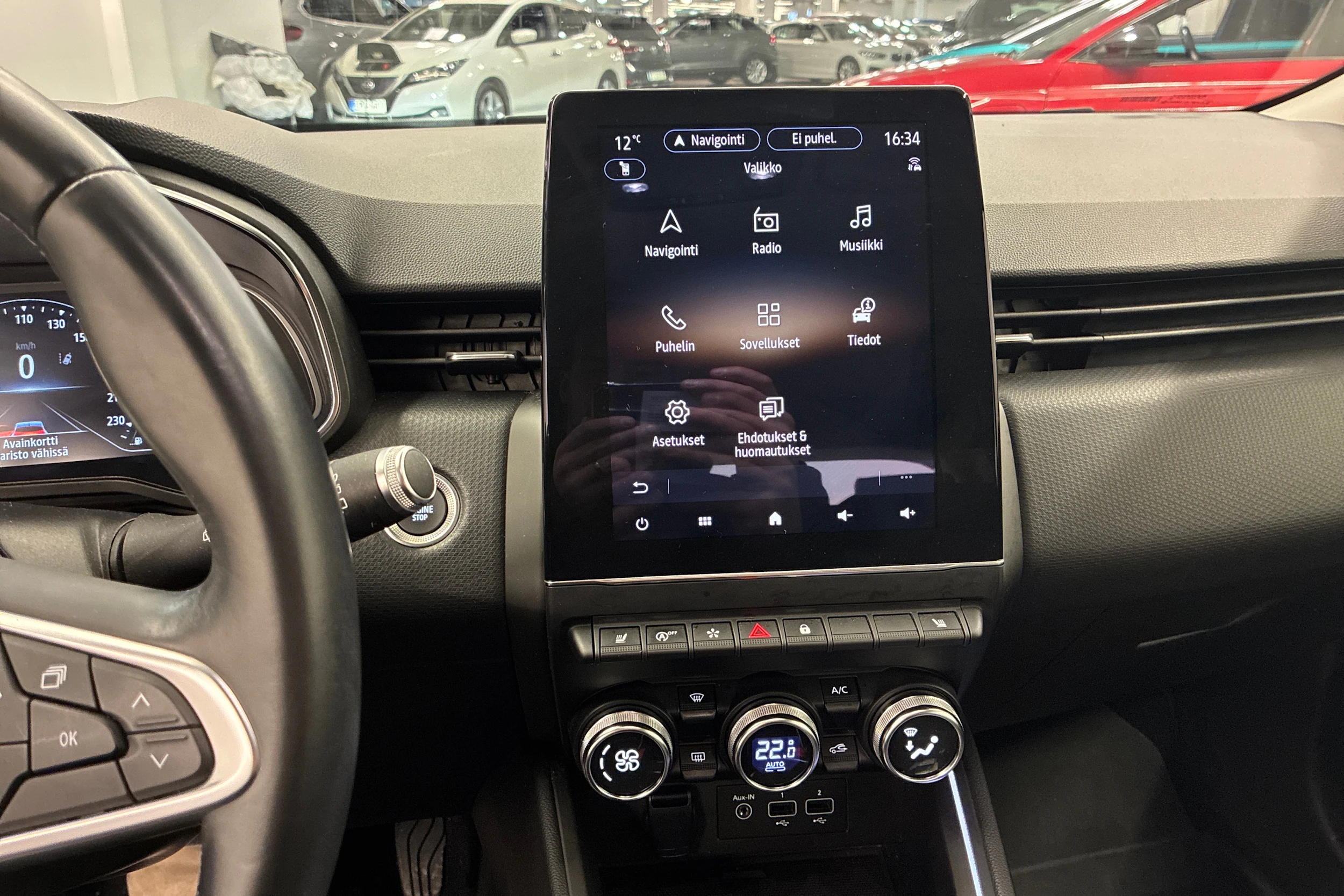 Musta Renault CLIO 2021 kuva 12.