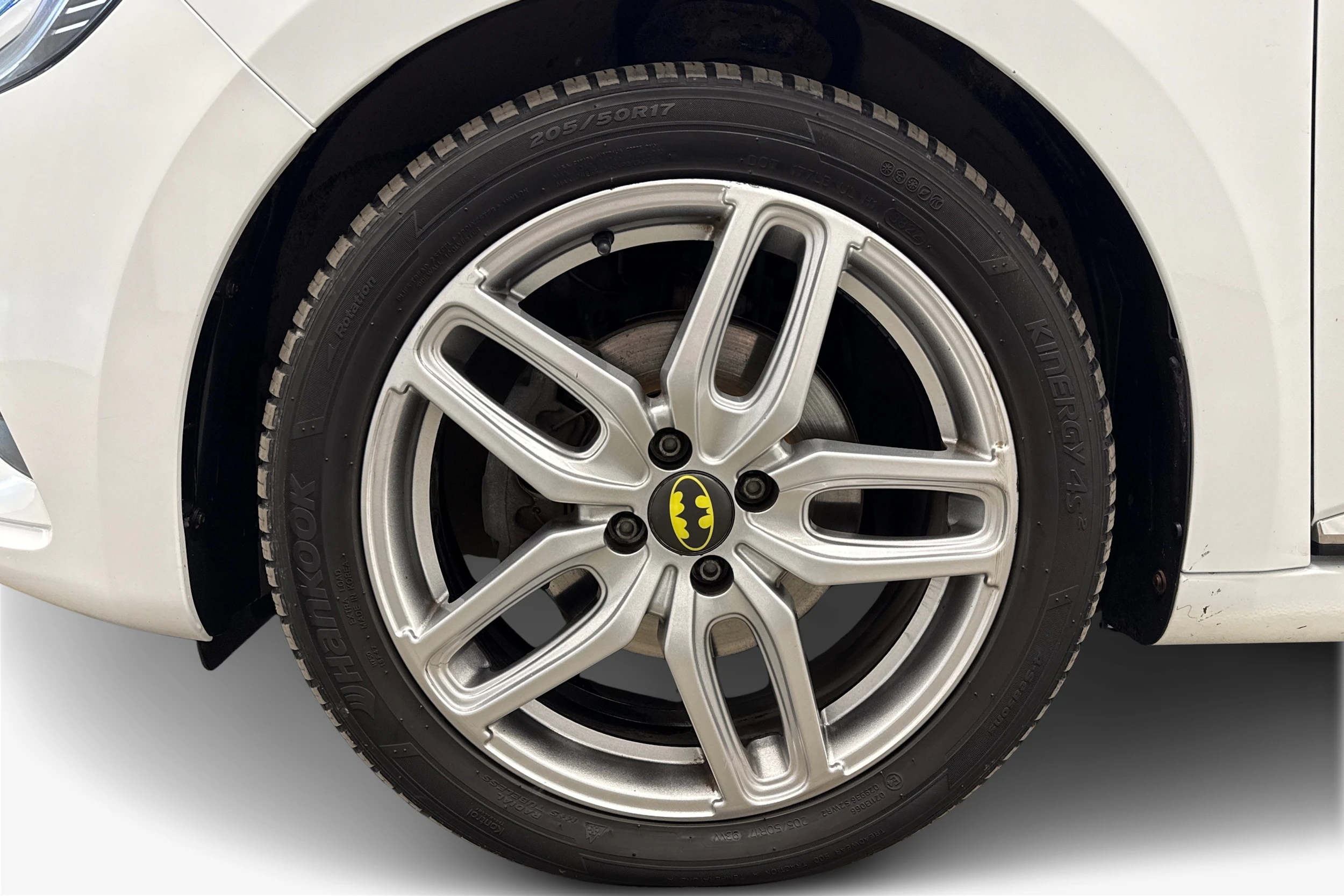 valkoinen Renault Clio 2021 kuva 9.