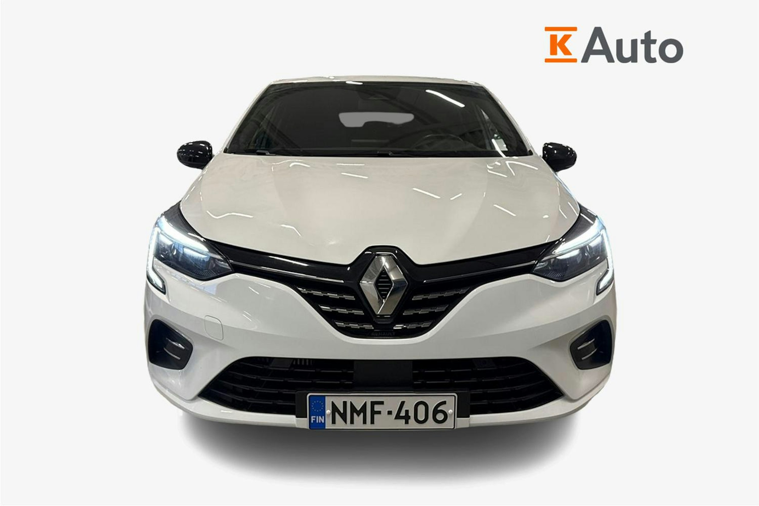 valkoinen Renault Clio 2021 kuva 5.