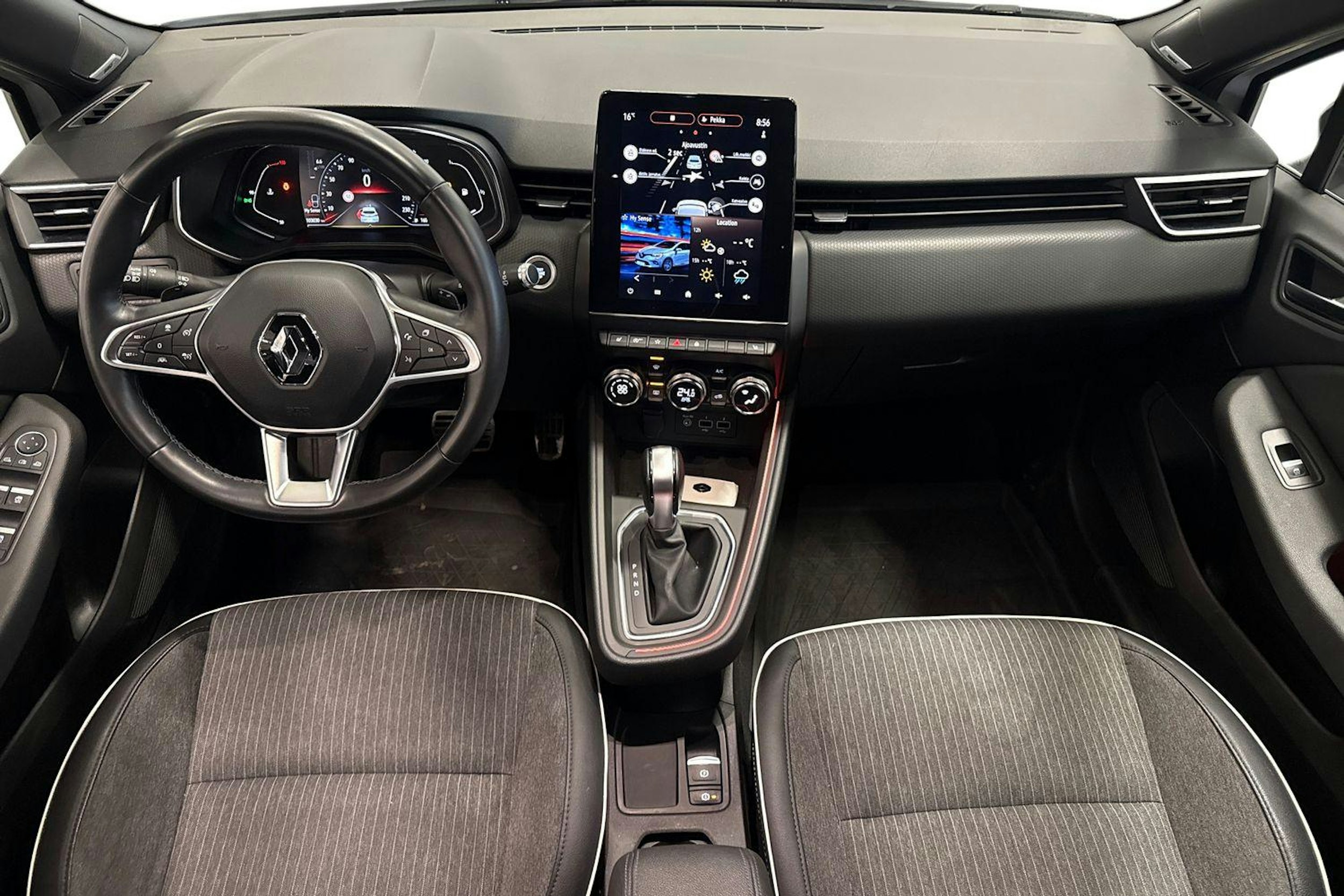 valkoinen Renault Clio 2021 kuva 9.