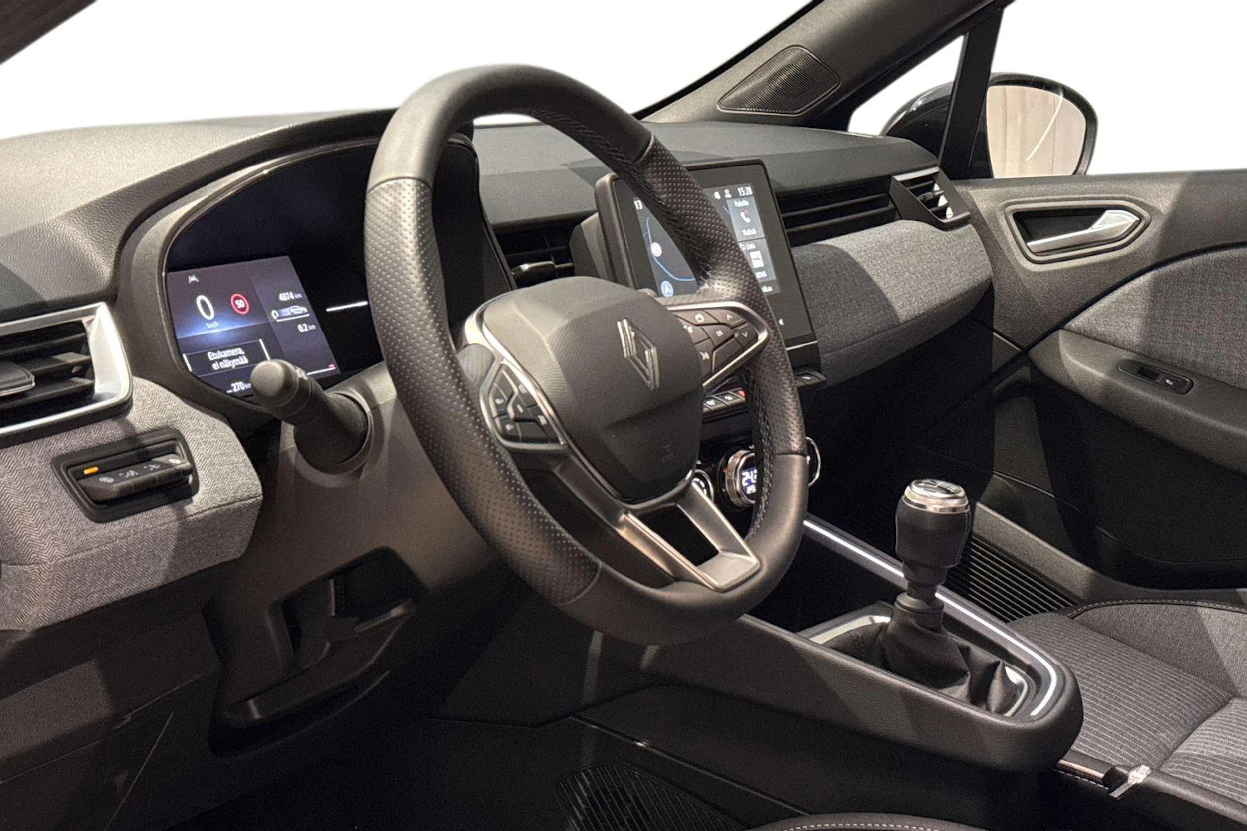 sininen Renault Clio 2024 kuva 8.