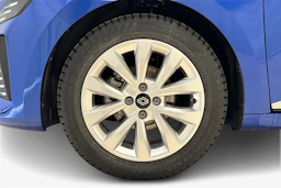 sininen Renault Clio 2024 kuva 12.