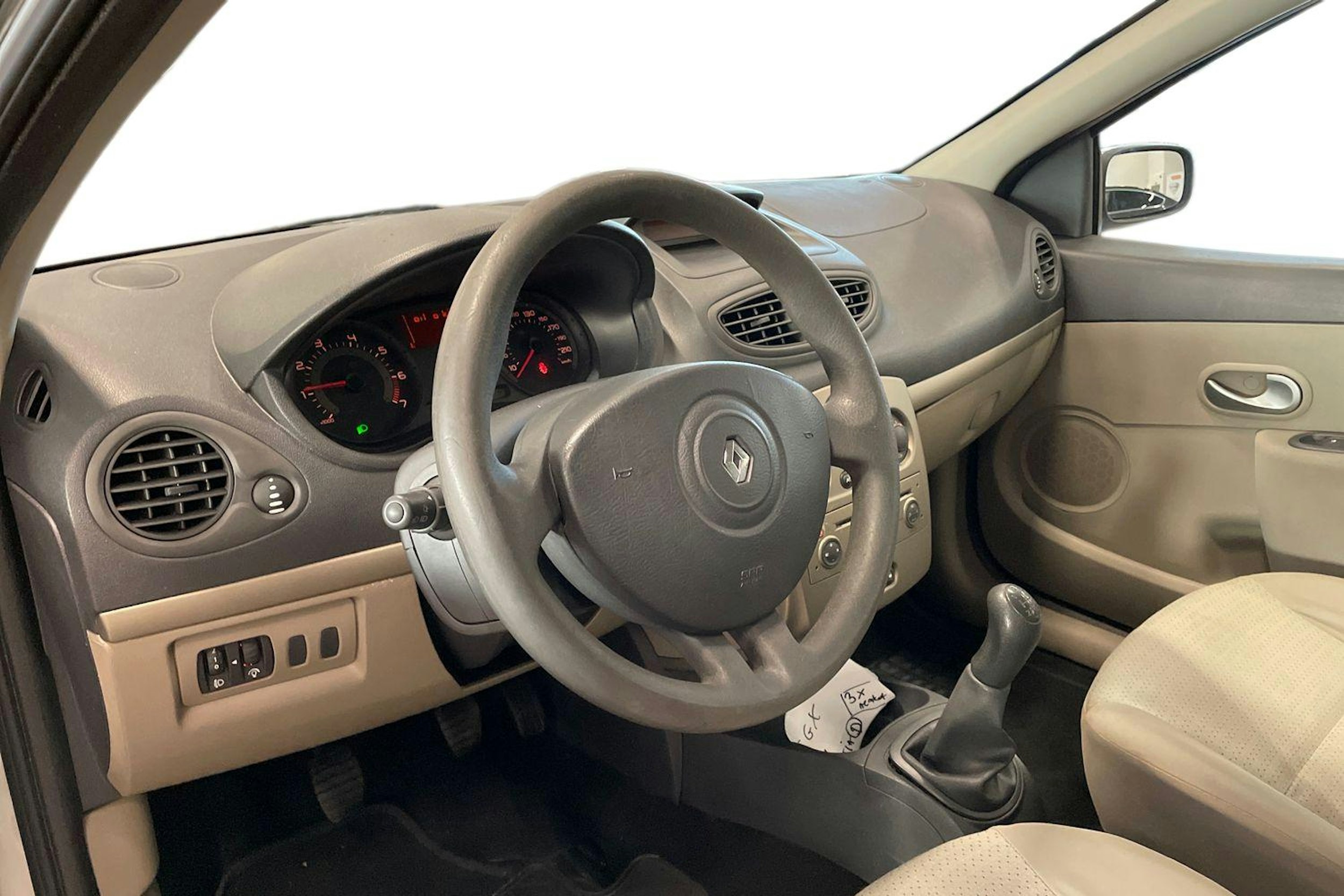 harmaa Renault Clio III 2008 kuva 7.