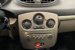 harmaa Renault Clio III 2008 kuva 18.