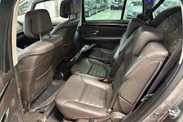 Harmaa Renault ESPACE 2016 kuva 30.