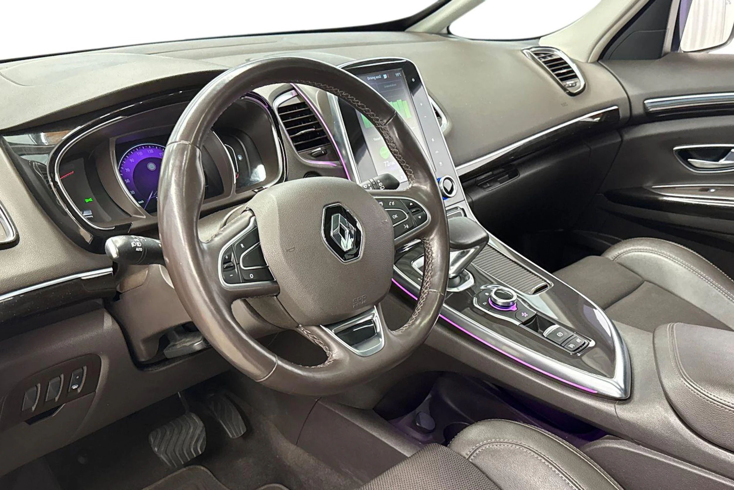 valkoinen Renault Espace 2017 kuva 6.