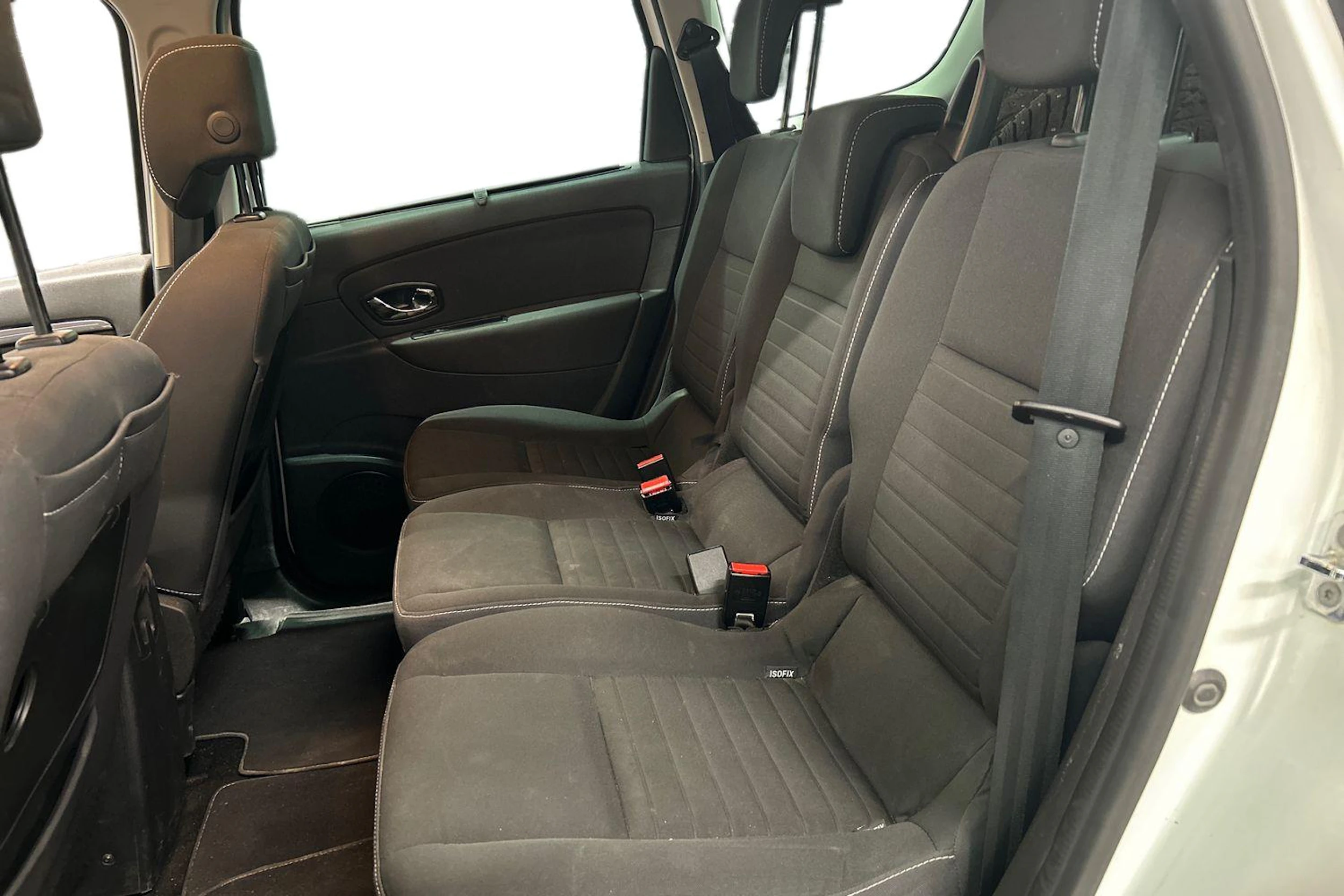 valkoinen Renault Grand Scenic 2016 kuva 8.