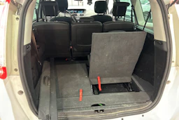 valkoinen Renault Grand Scenic 2016 kuva 15.