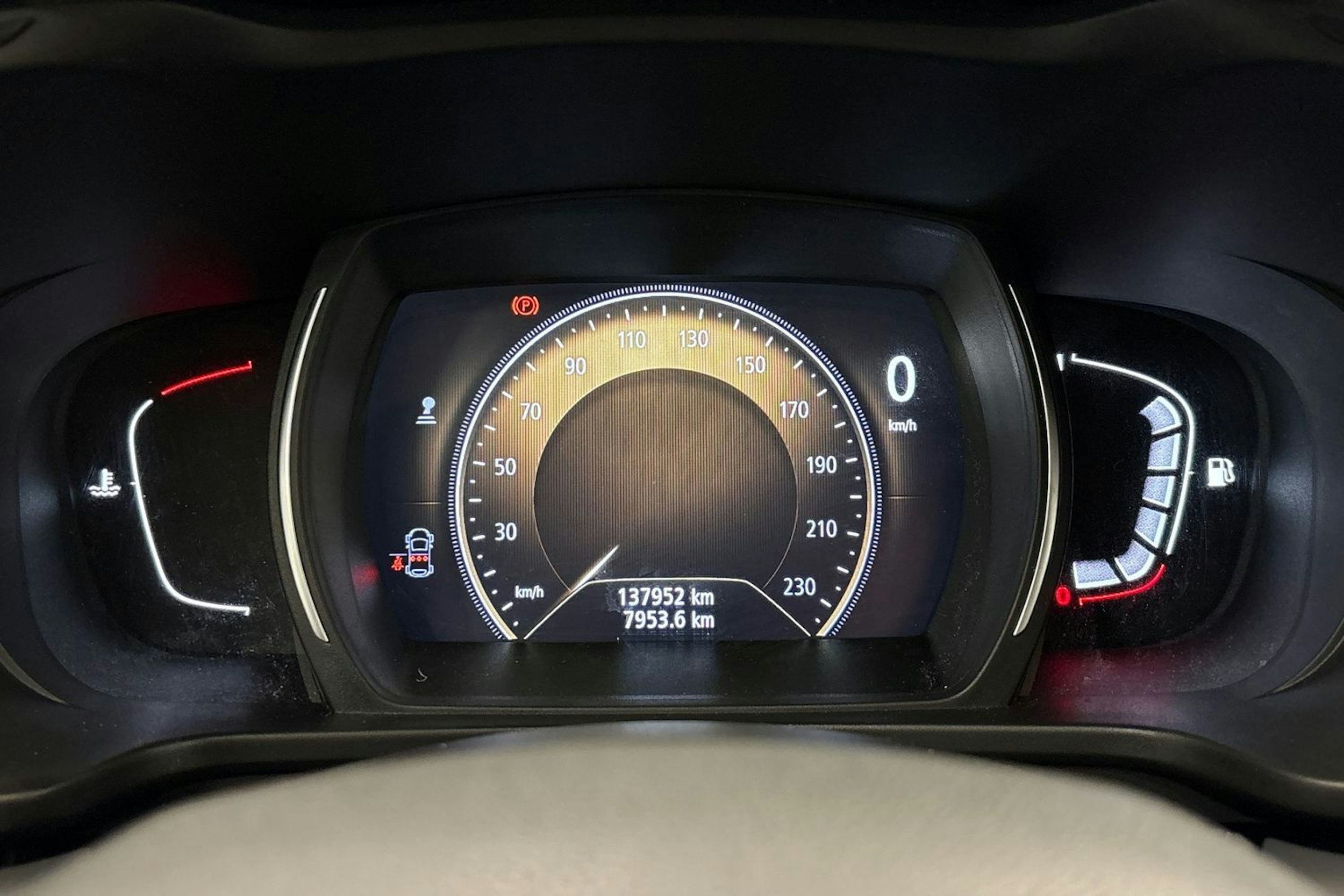 met. harmaa Renault Kadjar 2015 kuva 15.