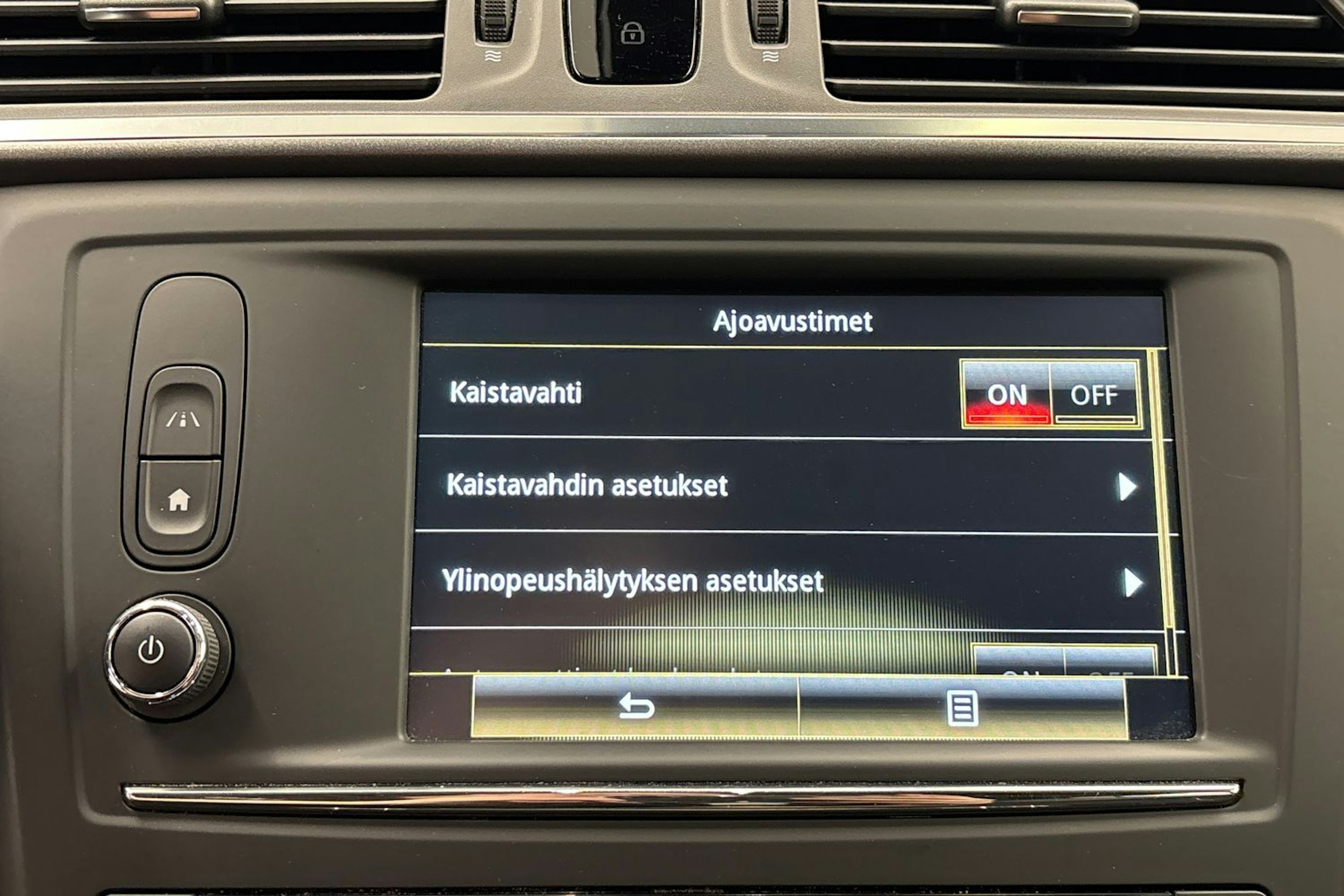 met. harmaa Renault Kadjar 2015 kuva 16.